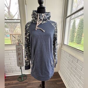 Burton Floral Funnel Neck‎ Sweatshirt medium winter snowboard ski layered